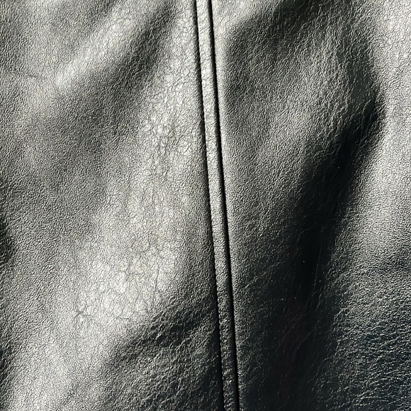 NEW Wildfox Vegan Leather Pants Sze M High Rise w/ Split Hem Straight Leg Chic - Picture 16 of 16